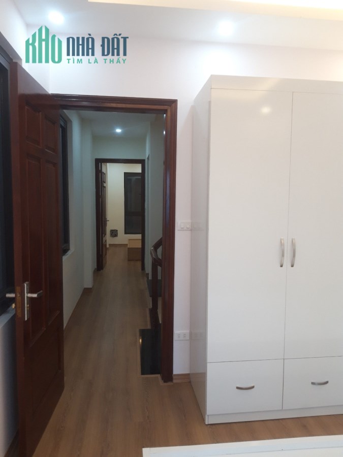 Bán Nhà Phố Quang Trung Hà Đông 40m 4 Tầng Mới - Full Nội Thất - Nhỉnh 2 Tỷ.