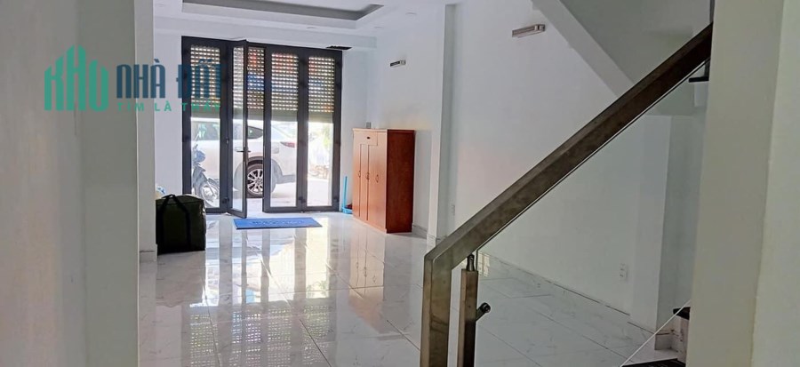 Mặt tiền Khánh Hội Quận 4, 60m2, 4 tầng chỉ 7.7 tỷ thôi, 0932828672