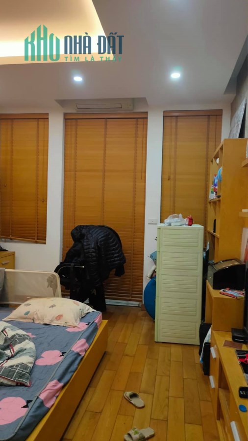 NHÀ ĐẸP LONG LANH Ở LUÔN, THÁI HÀ – TT ĐỐNG ĐA, 50M X 5 TẦNG, MẶT TIỀN 4M, Ô TÔ ĐỖ CỬA KHI CẦN
