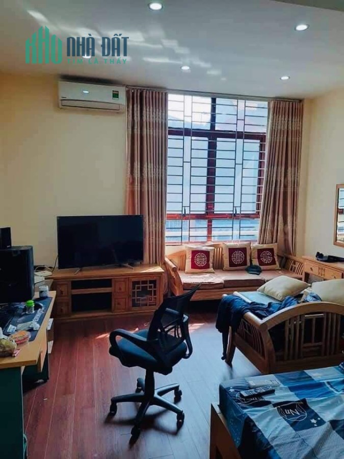Ở NGAY NHÀ ĐẸP NGÕ 1194 ĐƯỜNG LÁNG – CHÙA LÁNG, MẶT TIỀN 4M, 5 TẦNG, 3 NGỦ, GIÁ  4.95 TỶ