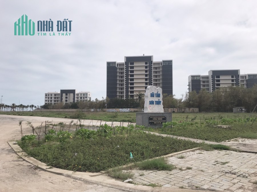 Bán lô đất vàng tại Sơn Thủy 3 gần Biển Sơn Thủy.