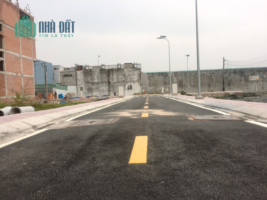 Đất MT đường rộng 8m,SHR,DT 60m2 quận Bình Tân