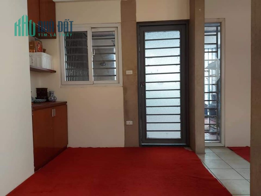 Khương Đình, Thanh Xuân, lô góc, ô tô tránh, kinh doanh tốt, 42m, 5 tầng, 3.95 tỷ.
