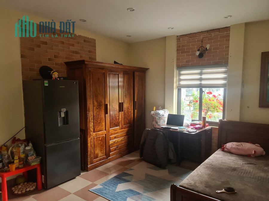 NHÀ ĐẸP, Kim Mã 63m x 5 tầng, MT 5.5m giá 6 tỷ, LH 0981588619.