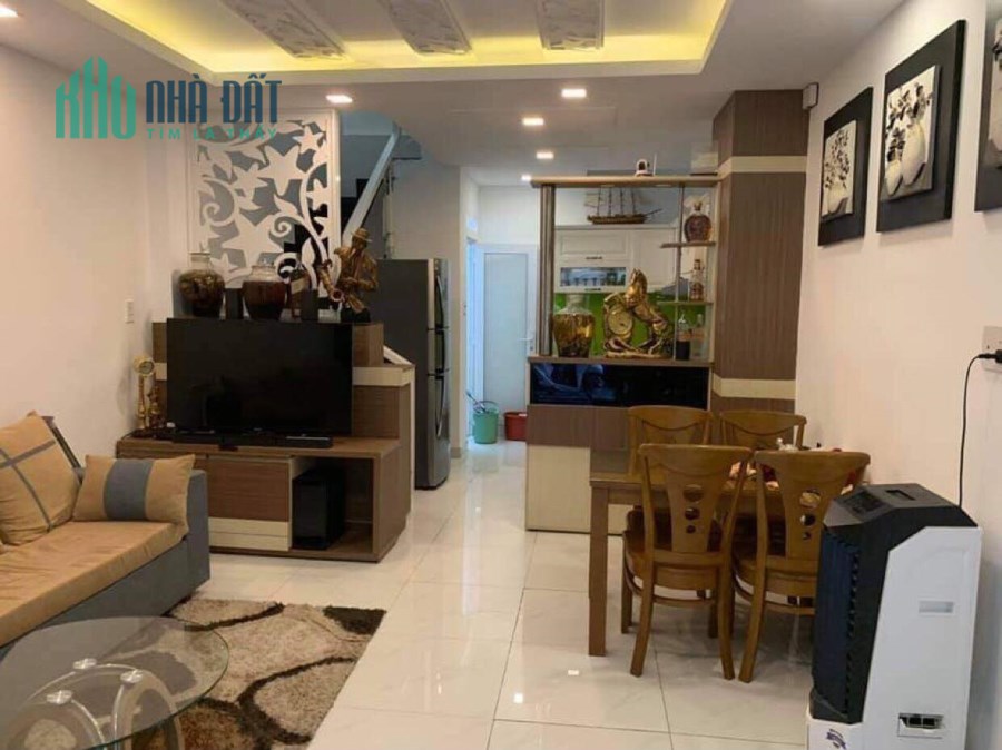 Bán nhà đường Hồ Biểu Chánh 36m2