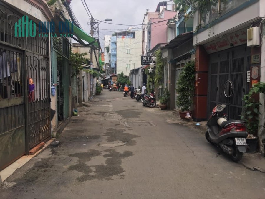 Bán nhà HXH 1/ sau lưng Bệnh Viện Tân Phú, 36m2. đúc BT 3 tầng.giá 3.1 tỷ