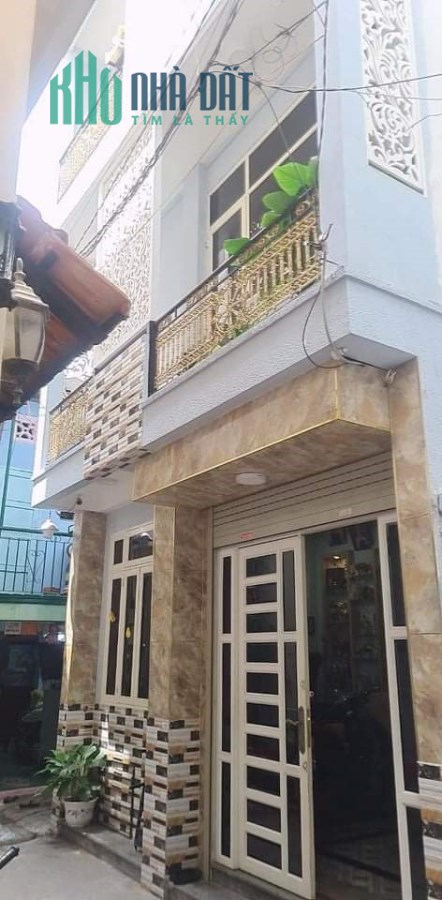 Bán nhà HXH đường Trương Quốc Dung, P.10, Quận Phú Nhuận, (4.5mx10m), 3 lầu, giá: 5.5 tỷ.