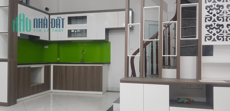 Nhà mới đón tết phố Triều Khúc, Thanh Xuân, gần ô tô, lô góc, 35m, 5 tầng, 2.98 tỷ
