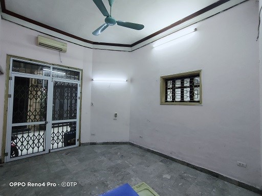 Cho thuê cửa hàng ngõ 81 Lương Định Của, Đống Đa, 4tr, 0988388460