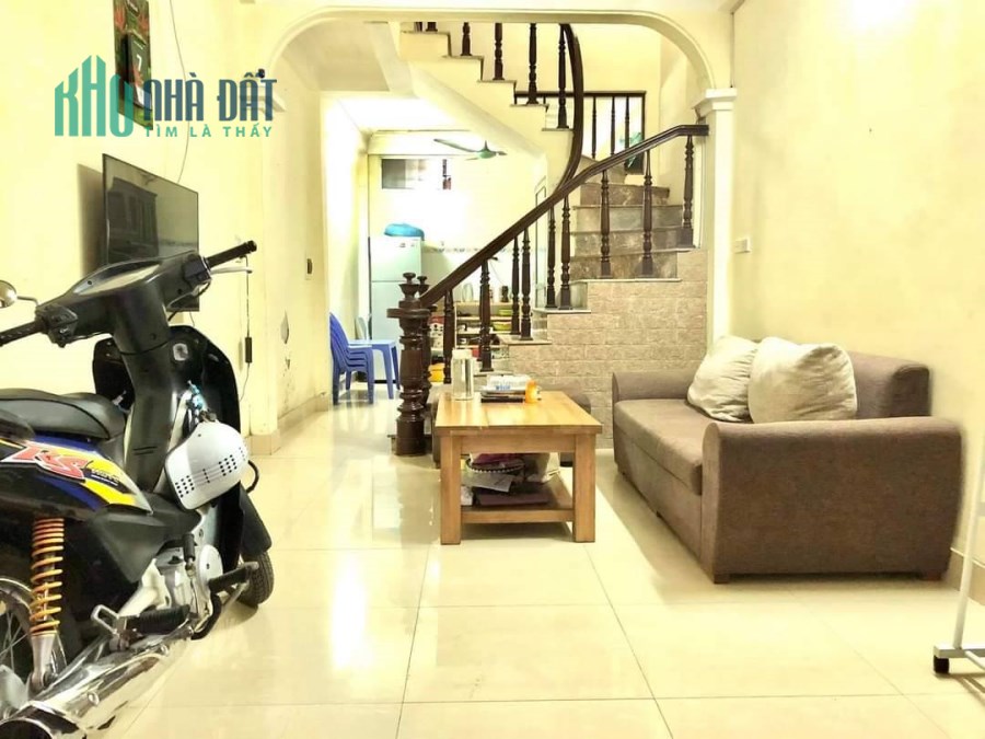 NHÀ ĐẸP  THIẾT KẾ HIỆN ĐẠI NGÕ THÔNG VŨ TÔNG PHAN  Ô TÔ. 35m2, 3.4 TỶ.