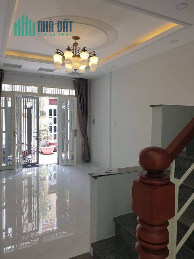 Nhà GIÁ RẺ Hxh Huỳnh Văn Bánh Phường 13 Phú NhuậN - Xe HơI 7 Chỗ Ngủ Trong Nhà