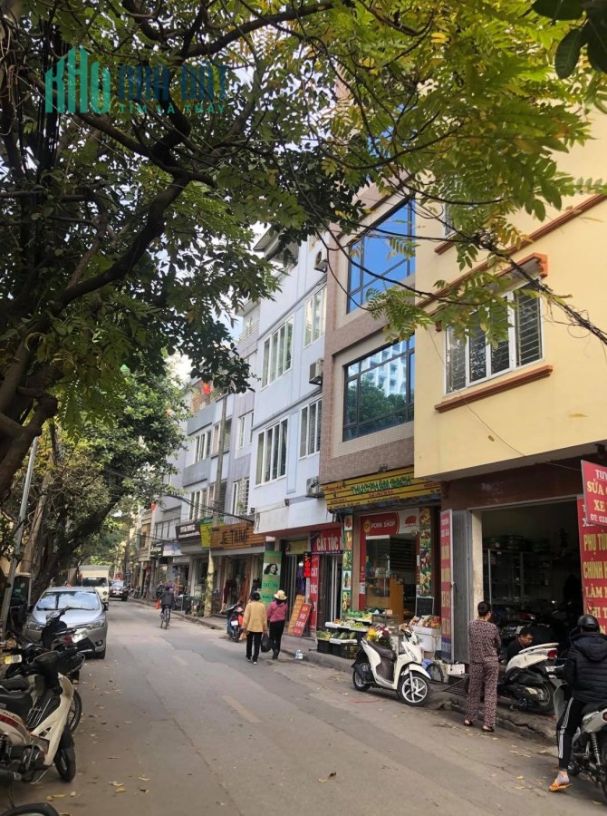 Bán nhà mới lô góc 7 tầng thang máy Q. Cầu Giấy, gara ô tô.