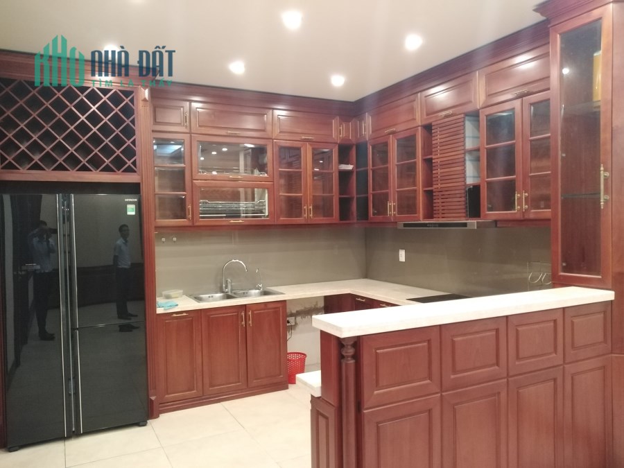 Bán biệt thự lô góc, phố Nghi Tàm - Tây Hồ, 215m x 4 tầng