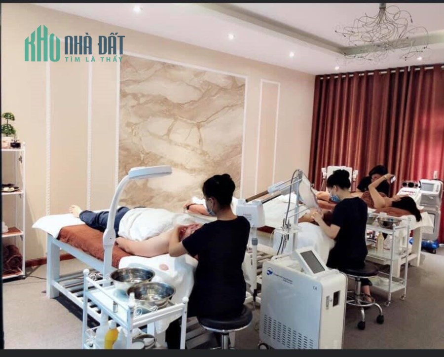 Bán nhà mặt phố Vũ Phạm Hàm - Cầu Giấy, 180m x 6 tầng, vỉa hè 10m đẹp nhất phố