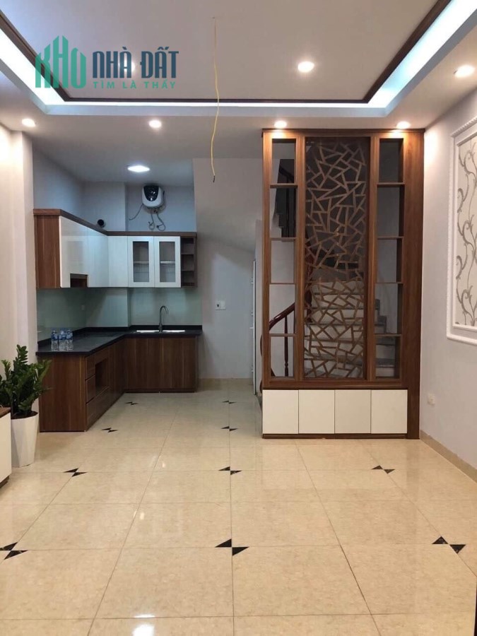BÁN NHÀ CHÍNH CHỦ GIÁP BÁT- Ô TÔ VÀO NHÀ