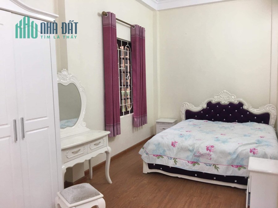NHÀ ĐẸP ĐÓN TẾT - NGUYỄN VĂN CỪ - LONG BIÊN - HÀ NỘI.
