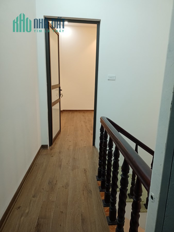 Lô góc, thông số vàng Giáp Nhất, Thanh Xuân 38m2 5T 4.35tỷ, ô tô đỗ cửa.