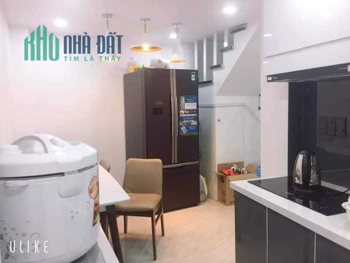 NHÀ ĐẸP HẺM XE HƠI TRẦN NHÂN TÔN QUẬN 10 GIÁ CỰC SỐC 2 TỶ 43