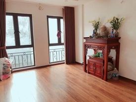 Phố to,  Đại la lõi Hai Bà Trưng chỉ đầu 2 tỷ. Liên hệ xem nhà: 0335.991.168.