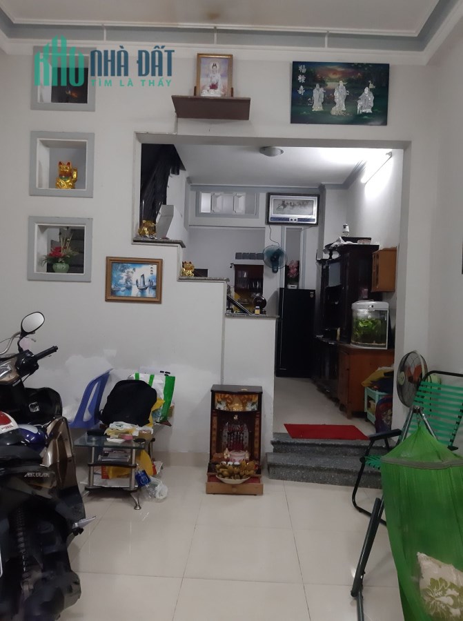 Bán nhà Nguyễn Tri Phương, P5, Quận 10, DT 33m, Giá 4,7 tỷ.