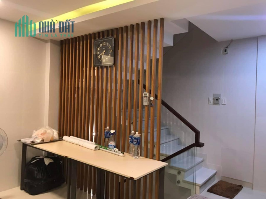 NHÀ ĐẸP LUNG LINH mặt tiền hơn 5m, đường Hoa Phượng, 3PN – 3WC – 4,5 tỷ