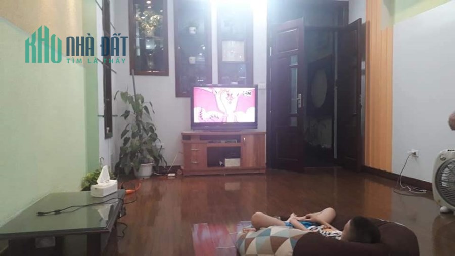 MẶT PHỐ HOA BẰNG, CẦU GIẤY - GARA - KINH DOANH CỰC ĐỈNH 52M2*5T 8.75 TỶ.