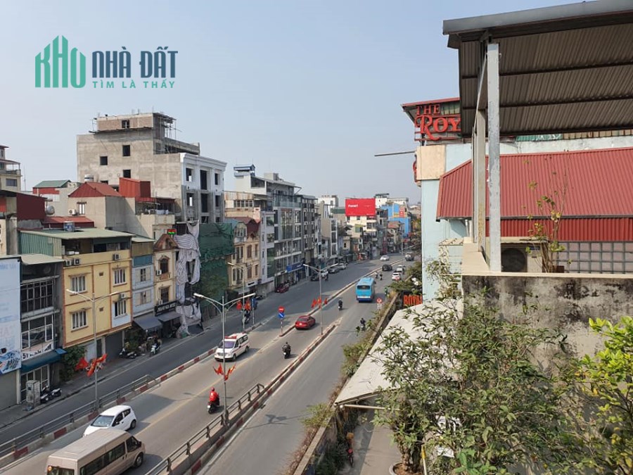 Bán Phố Nghi Tàm,Tây Hồ, 95m 18 tỷ 5 tầng, kinh doanh đắc địa