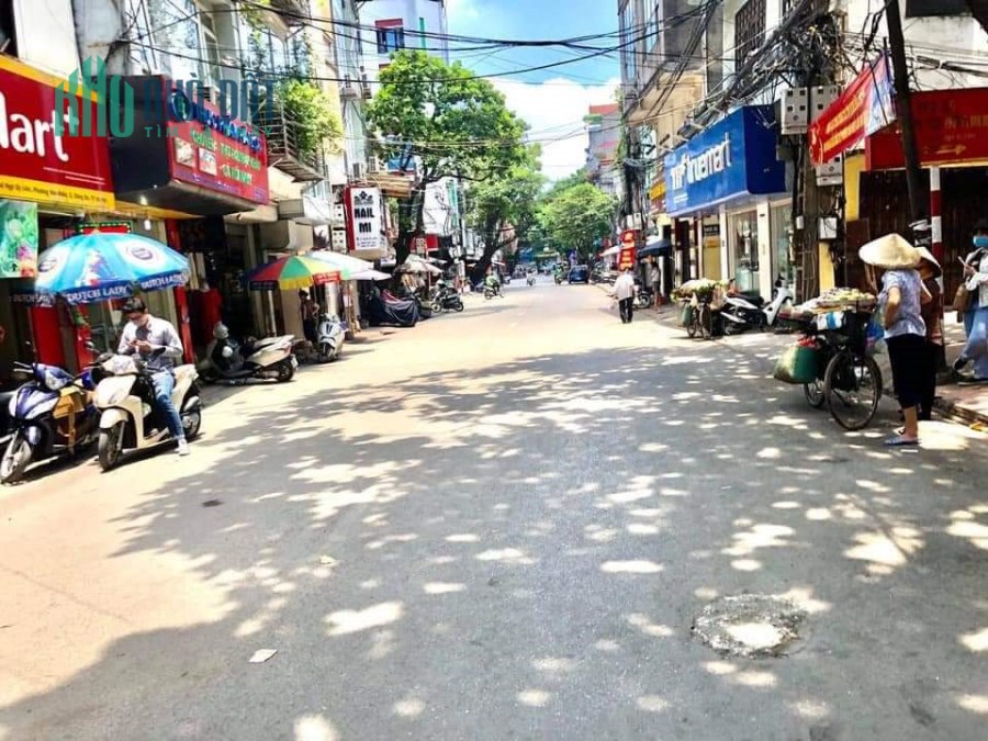 NHỈNH 2 TỶ CÓ NGAY NHÀ PHỐ CỔ NGÔ SỸ LIÊN, ĐỐNG ĐA - NHÀ ĐẸP 30M2 - 10M RA MẶT PHỐ.