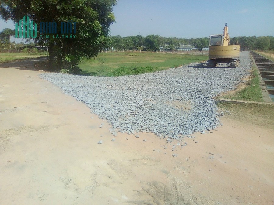 Bán đất hai mặt tiền đường xe hơi xã Thái Mỹ, Củ Chi