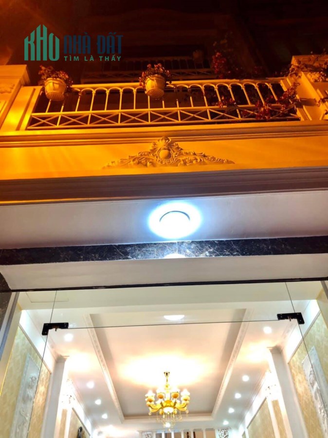 Chính chủ cần bán nhà Thanh Nhàn, ô tô kinh doanh,nội thất VIP, Dt 58mx4T, mt 4.5m, chỉ 4 tỷ 9.