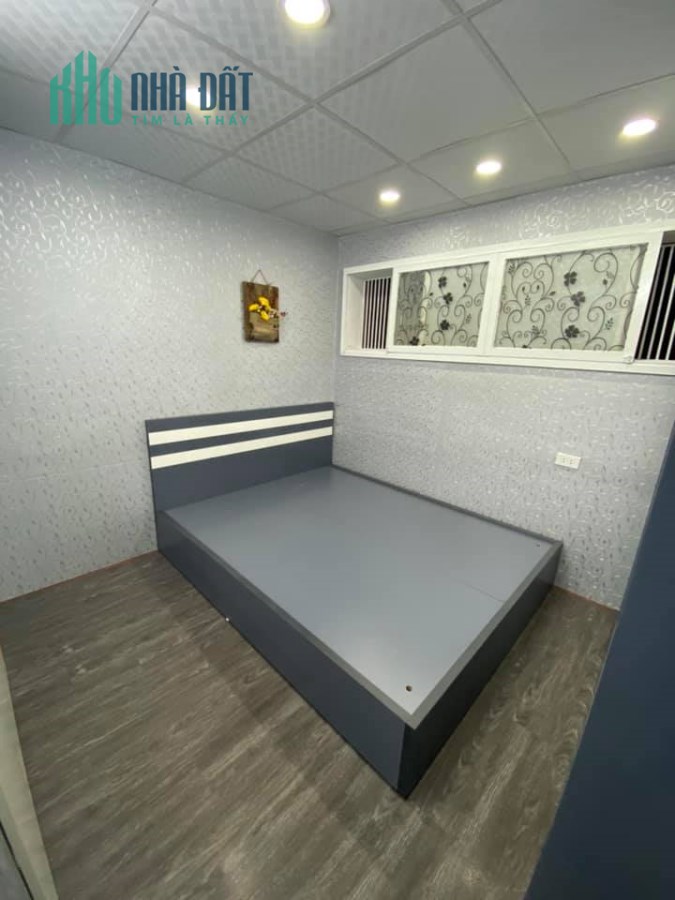 Bán nhà Lương Định Của, 40m2, 2 ngủ, ô tô 30m, 3.15 tỷ.