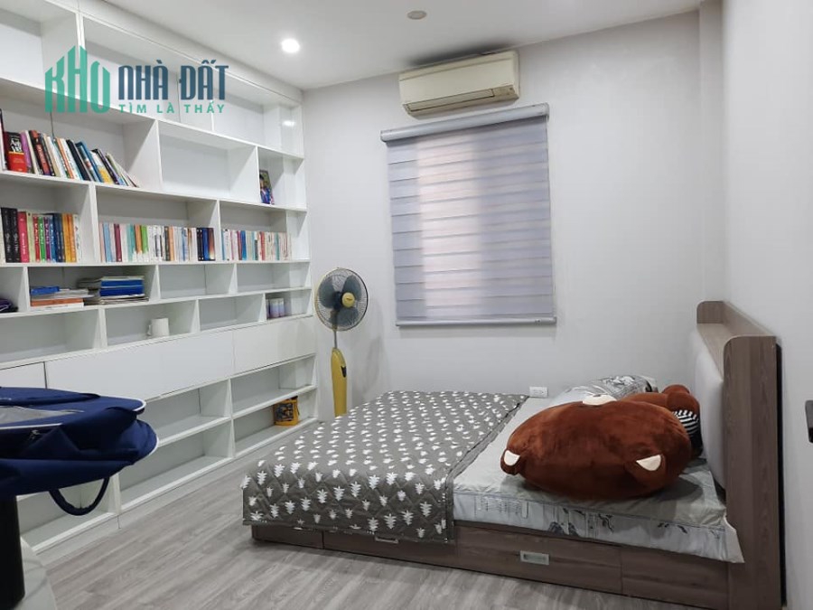 Mặt Phố VIP, Trần Quốc Hoàn, Cầu Giấy, 78m*MT8m, 30 tỷ, Lô Góc, 3 Thoáng, Vỉa Hè Khủng.LH:0397194848