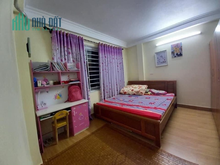 BÁN GẤP NHÀ PHỐ NAM DƯ - HOÀNG MAI - NHÀ LÔ GÓC, 35M, 5TẦNG, MT4, CHỈ HƠN 2TỶ 0946963988.