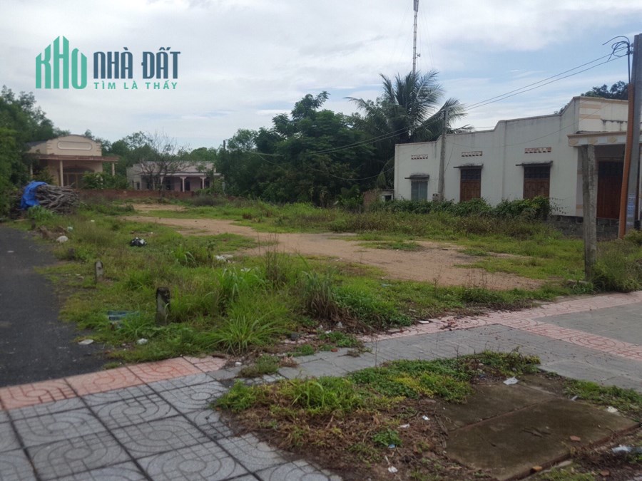 Bán đất hai mặt tiền Võ Thị Sáu, Long Mỹ, Đất Đỏ, Bà Rịa Vũng Tàu