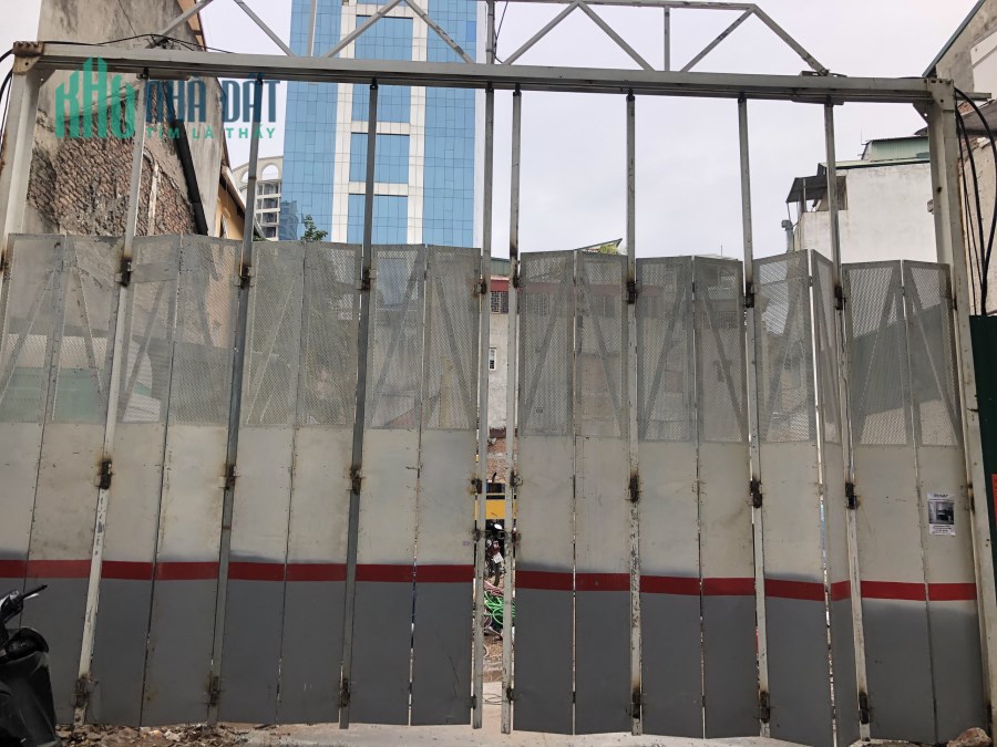 Bán nhà mặt phố Bà Triệu – 410m2 – MT 10.5m - sổ vuông – ĐẦU TƯ – BUILDING giá chỉ hơn 400tr/m2