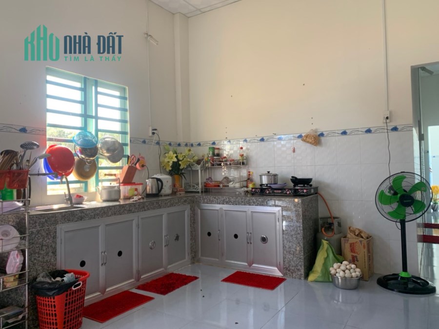 Bán gấp nhà đất mặt tiền đường nhựa 686, xã Thái Mỹ, Củ Chi