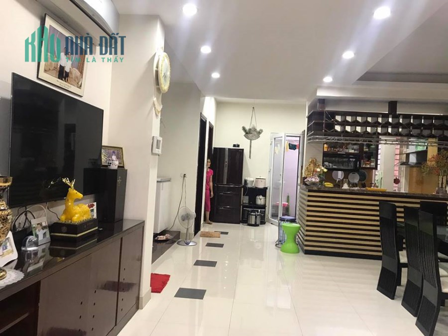 LÔ GÓC nhà Xuân Diệu 59m x 4T, MT6.5m, giá 7.5 tỷ. LH 0981588619.