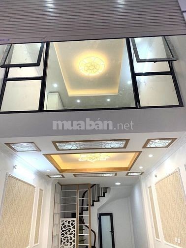 Bán nhà ngõ quận ủy 68 Cầu Giấy, phường Quan Hoa, quận Cầu Giấy dt 35 m2 x 5 t mới tinh 3,25 tỷ