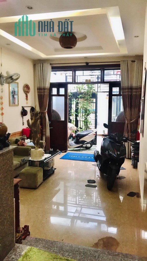 Nhà hiếm Huỳnh Văn Bánh Phú Nhuận 8.6 tỷ 4x19m, 6PN 4 Tầng