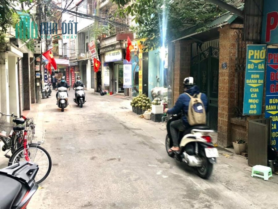 Ngõ thông, Ôtô tránh. Kinh doanh,  Phố Vương Thừa Vũ, Thanh Xuân 55m2,4T. LH: 0846 282 986.
