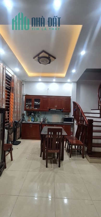 BÁN NHÀ PHƯỜNG BỒ ĐỀ, QUẬN LONG BIÊN, HÀ NỘI. 0976005168.