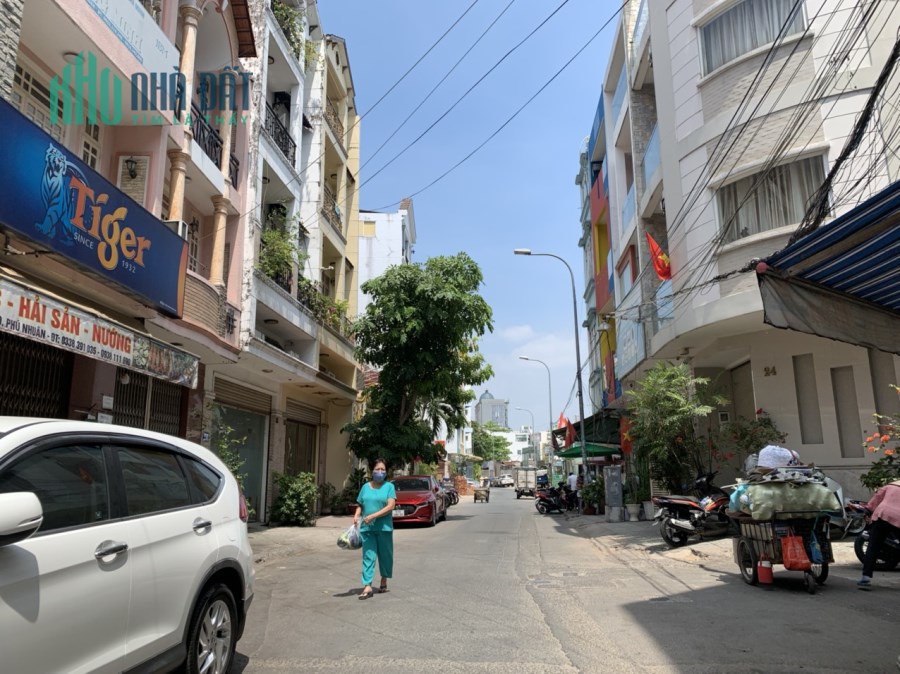Bán lô đất mặt tiền Hoa Sữa, P.2, Phú Nhuận 15tỷ