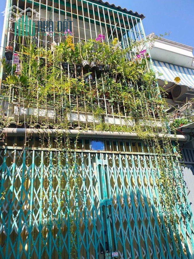 1027 Huỳnh Tấn Phát Quận 7 - 2 tầng BTCT 3 PN sân phơi đồ > 3 tỷ 6 tl (0902664082)
