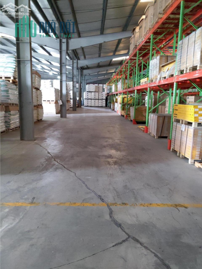 Cần bán nhà xưởng dt 8200m2 KCN Xuyên Á, Long An. Cách Sân Bay Tân Sơn Nhất 20km.giá 45 tỷ