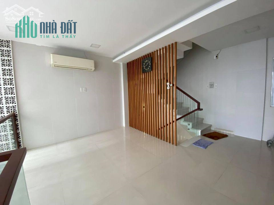 Bán nhà mới 4 tầng BTCT hẻm 3m Chử Đồng Tử Tân Bình