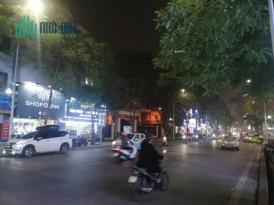 Cực hiếm Thái Hà, ô tô, 5 tầng, 54m2, giá 5.4 tỷ.