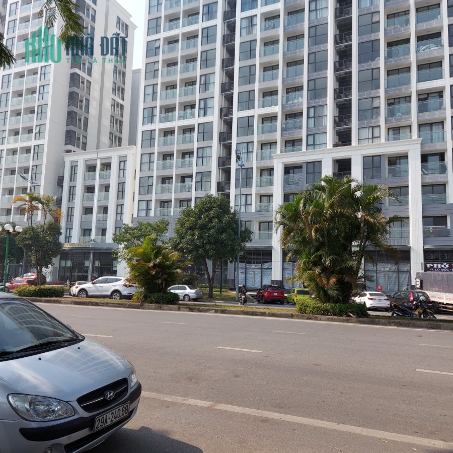Chính chủ cần bán căn hộ chung cư Vinhomes Symphony Long Biên, Hà Nội