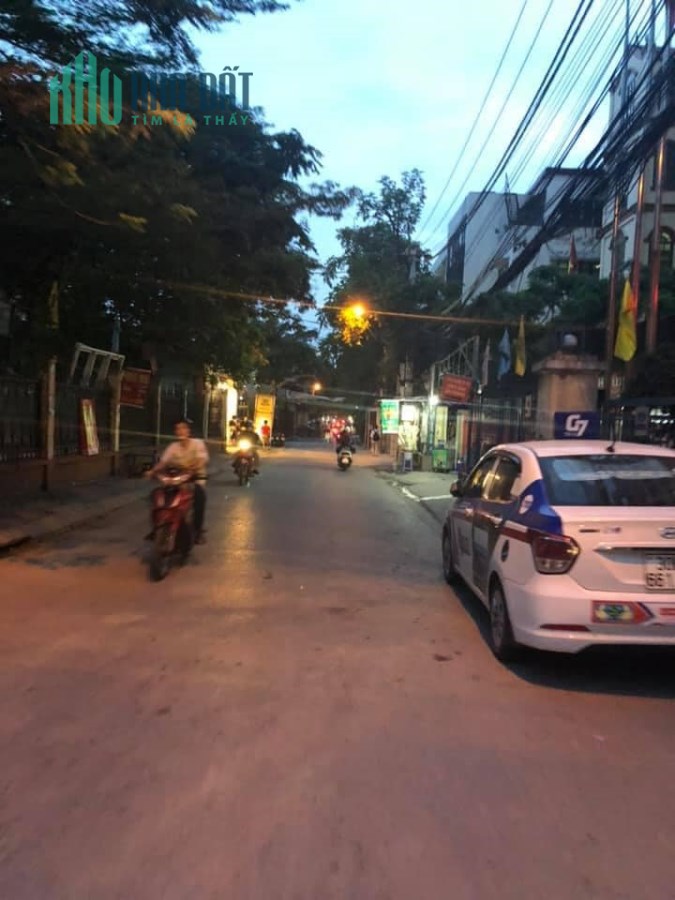 Cực hiếm Chùa Bộc, ngõ ô tô tránh, kinh doanh sầm uất, 55m2, 11 tỷ.