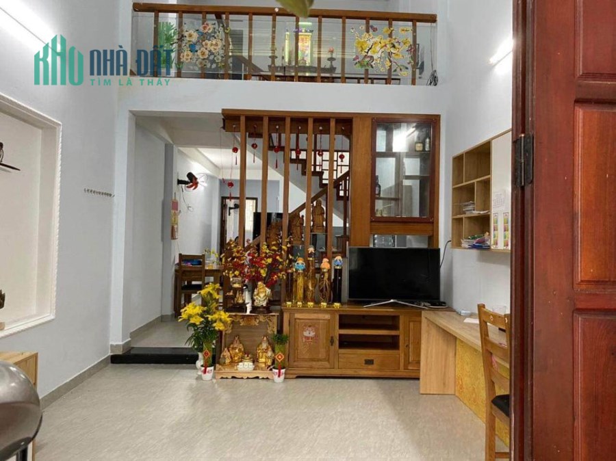 Kẹt tiền bán gấp nhà chính chủ chưa qua đầu tư đường Ni Sư Huỳnh Liên, Quận Tân Bình
