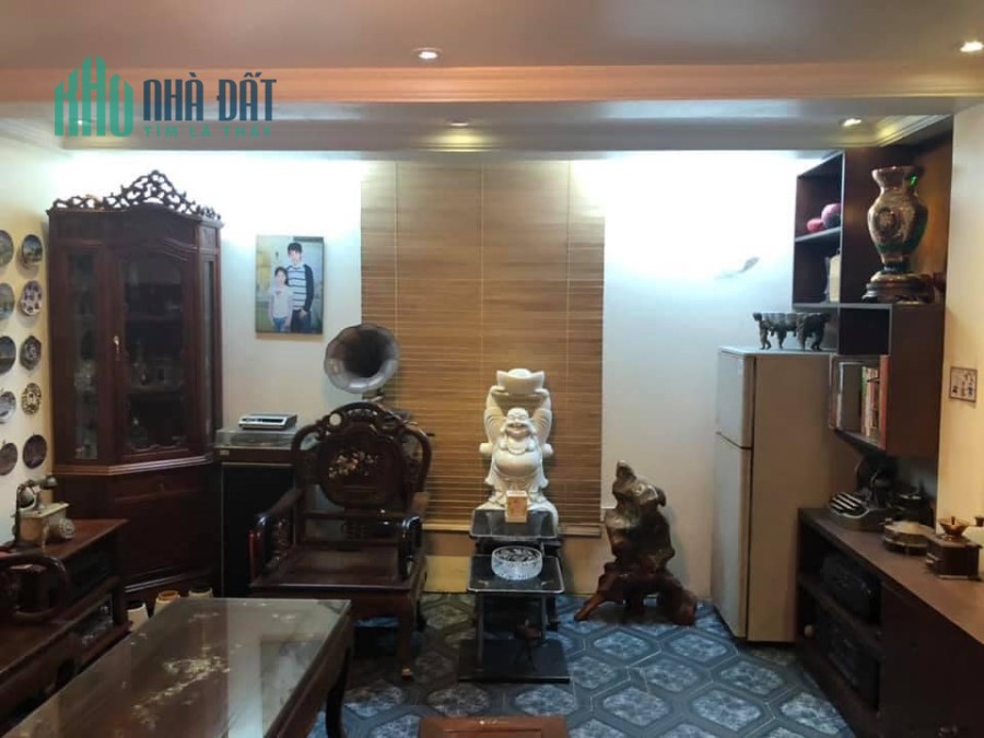 Bán gấp Thái Hà, ngõ ô tô tránh, kinh doanh sầm uất, 55m2, 11 tỷ.